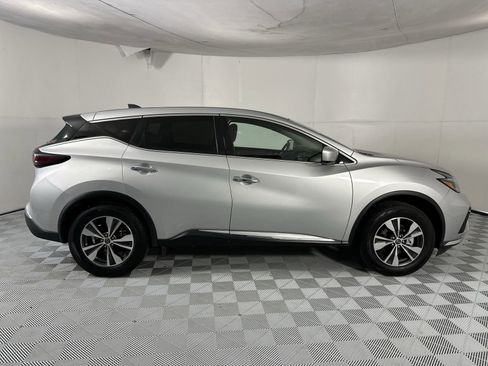 Used 2023 Nissan Murano S FWD image 9