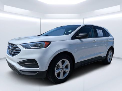 Used 2020 Ford Edge SE FWD image 6