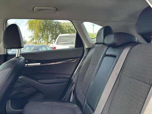 Used 2023 Kia Seltos S image 23