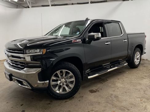 Used 2020 Chevrolet Silverado 1500 LTZ w/ LTZ Premium Package AWD/4WD image 1