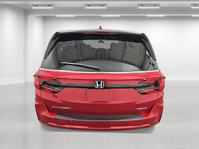 New 2027 Honda Odyssey Touring image 3