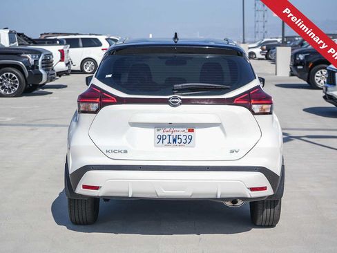 Used 2024 Nissan Kicks SV FWD image 7