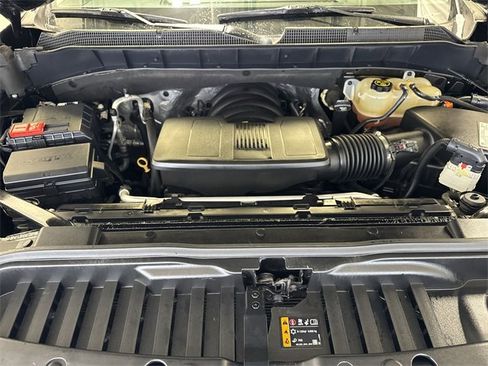 Used 2019 Chevrolet Silverado 1500 LT w/ All-Star Edition image 25