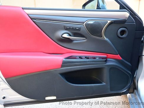 Used 2019 Lexus ES 350 F Sport image 9