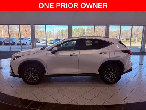 Certified 2024 Lexus NX 250 FWD image 4