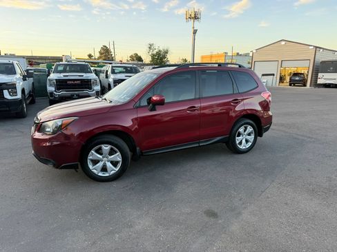 Used 2016 Subaru Forester 2.5i Premium AWD/4WD image 2