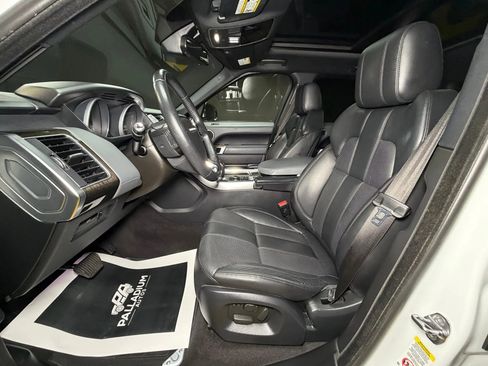 Used 2014 Land Rover Range Rover Sport SE AWD/4WD image 14