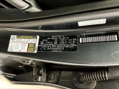 Used 2024 Kia Forte LX FWD image 5