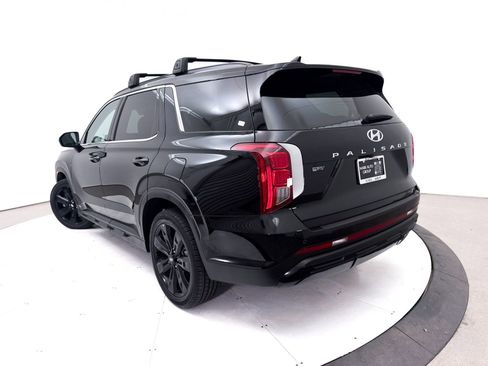 Used 2023 Hyundai Palisade XRT FWD image 2