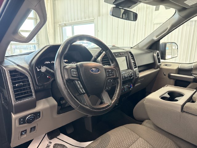 Used 2019 Ford F150 XLT w/ Equipment Group 302A Luxury AWD/4WD image 35