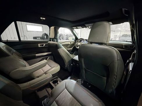 Used 2021 Ford Explorer Timberline image 11