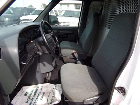 Used 1995 Ford E-250 and Econoline 250 Super image 9