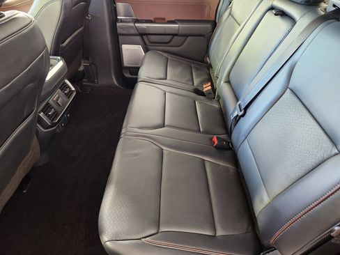 Certified 2021 Ford F150 Lariat w/ Equipment Group 502A High image 14