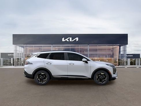 New 2026 Kia Sportage EX AWD/4WD image 8