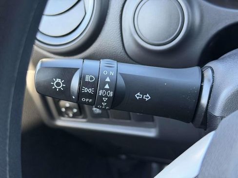 Used 2024 Mitsubishi Mirage ES image 23