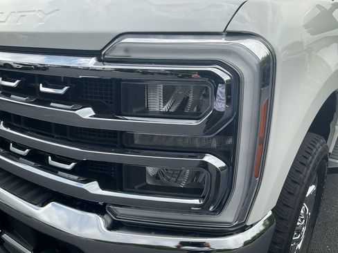 New 2026 Ford F350 Lariat w/ Lariat Premium Package AWD/4WD image 9