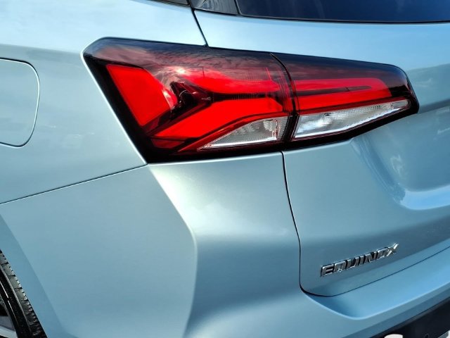 Used 2022 Chevrolet Equinox Premier FWD image 10