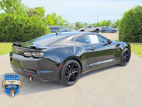 Certified 2019 Chevrolet Camaro SS RWD image 4