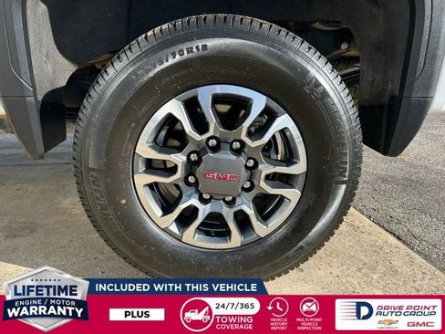 Used 2023 GMC Sierra 3500 SLE w/ SLE Convenience Package image 15