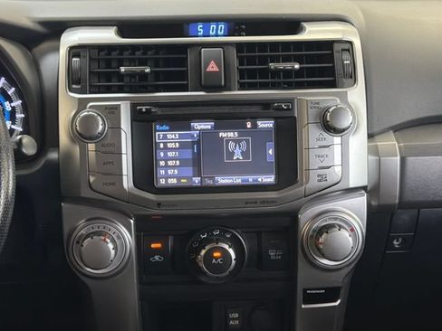 Used 2018 Toyota 4Runner SR5 Premium AWD/4WD image 22