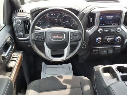 Used 2023 GMC Sierra 2500 SLE w/ SLE Convenience Package AWD/4WD image 4