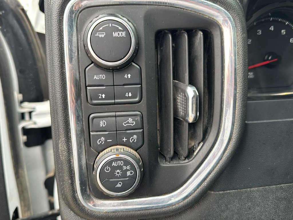 Used 2021 Chevrolet Silverado 3500 LTZ w/ LTZ Convenience Package AWD/4WD image 35