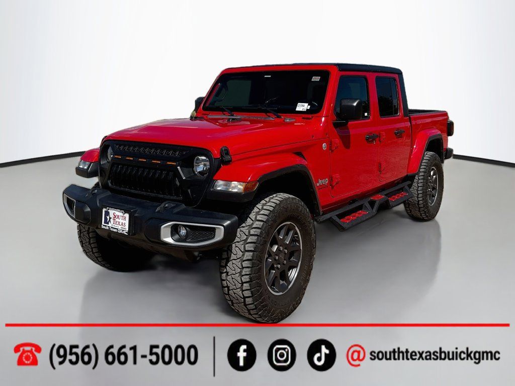 Used 2023 Jeep Gladiator Overland AWD/4WD image 3