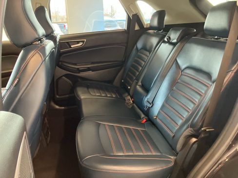 Used 2022 Ford Edge SEL w/ Sport Appearance Package AWD/4WD image 26