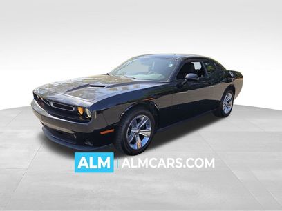 Used 2015 Dodge Challenger SXT