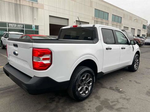 Used 2022 Ford Maverick XLT image 18