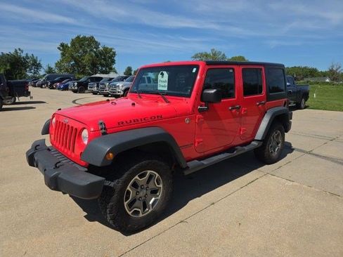Used 2013 Jeep Wrangler Unlimited Rubicon w/ Dual Top Group AWD/4WD image 3