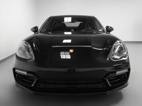 Certified 2023 Porsche Panamera GTS AWD/4WD image 8