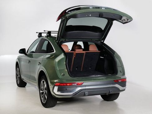 Certified 2025 Audi Q5 Prestige AWD/4WD image 6