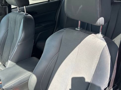 Used 2025 Mitsubishi Eclipse Cross SE image 15