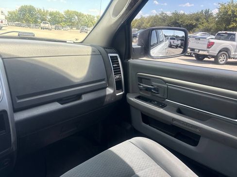 Used 2018 RAM 2500 SLT AWD/4WD image 6
