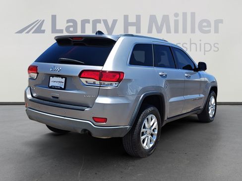 Used 2021 Jeep Grand Cherokee Laredo X AWD/4WD image 5