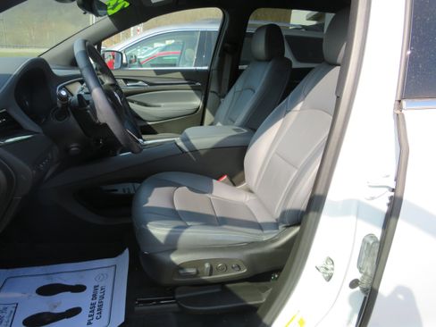 Used 2023 Buick Enclave Premium w/ Experience Buick Package image 14