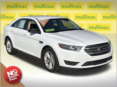 Certified 2017 Ford Taurus SE