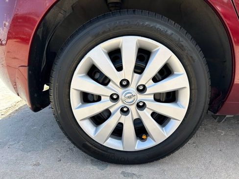 Used 2016 Nissan Leaf S w/ Charger Package FWD image 9