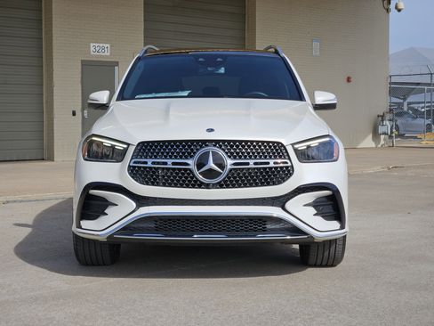 Certified 2024 Mercedes-Benz GLE 450 4MATIC image 6