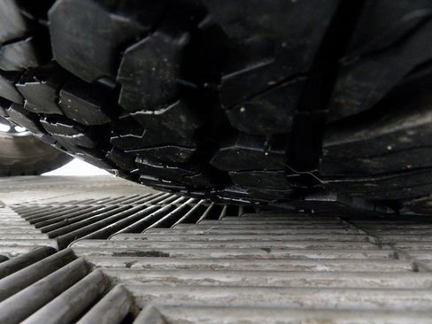 Used 2023 Jeep Wrangler Unlimited Rubicon 392 w/ Xtreme Recon 35" Tire Package image 8