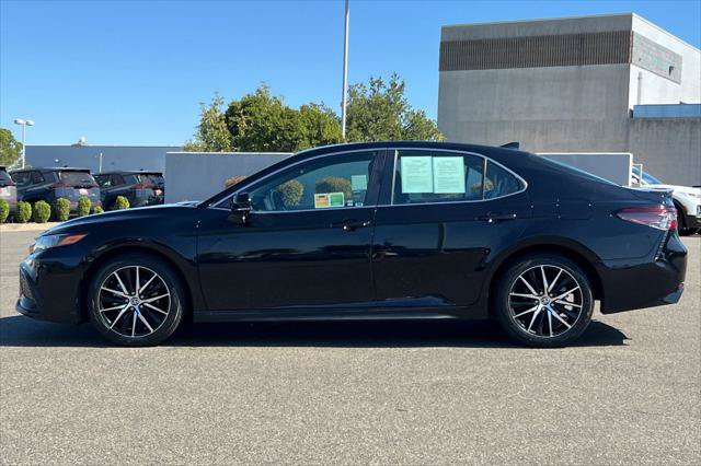 Certified 2024 Toyota Camry SE FWD image 9