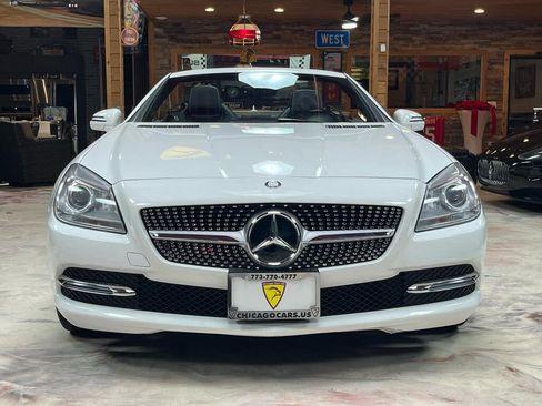 Used 2015 Mercedes-Benz SLK 250 w/ Premium Package image 10