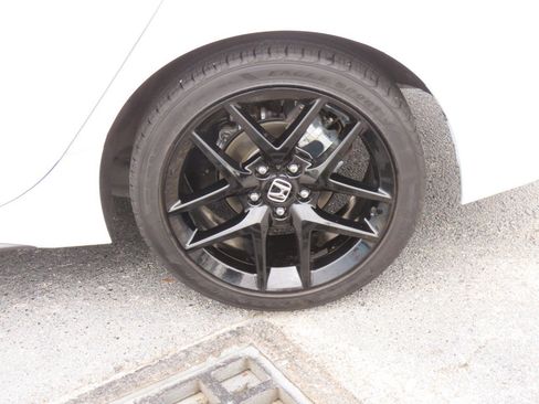 Used 2026 Honda Civic Sport image 15
