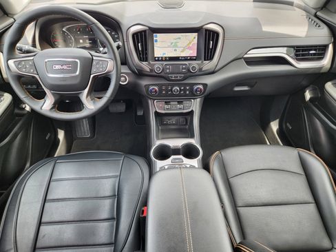 Used 2024 GMC Terrain AT4 w/ Infotainment Package II AWD/4WD image 9