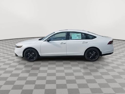 New 2025 Honda Accord SE image 6