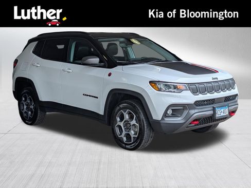 Used 2022 Jeep Compass Trailhawk w/ Trailhawk Convenience Group AWD/4WD image 1