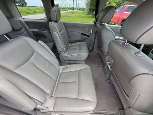 Used 2012 Nissan Quest SL FWD image 8