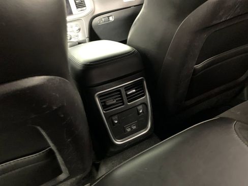 Used 2022 Dodge Charger R/T w/ Plus Group RWD image 32