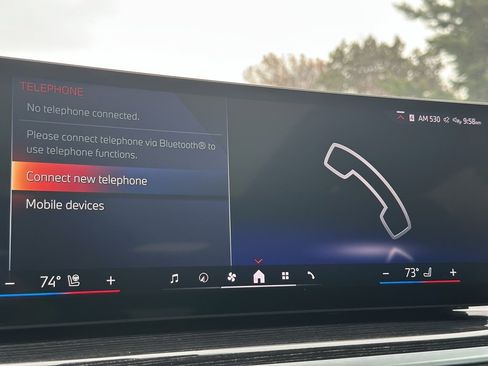 Certified 2024 BMW X7 xDrive40i w/ M Sport Package image 43